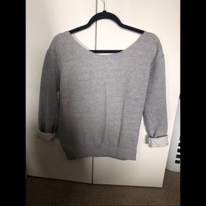 Grey sweater from Ardenes